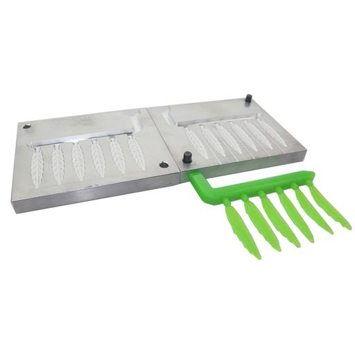 2.8" ARKANSAS FLASH TAIL MOLD